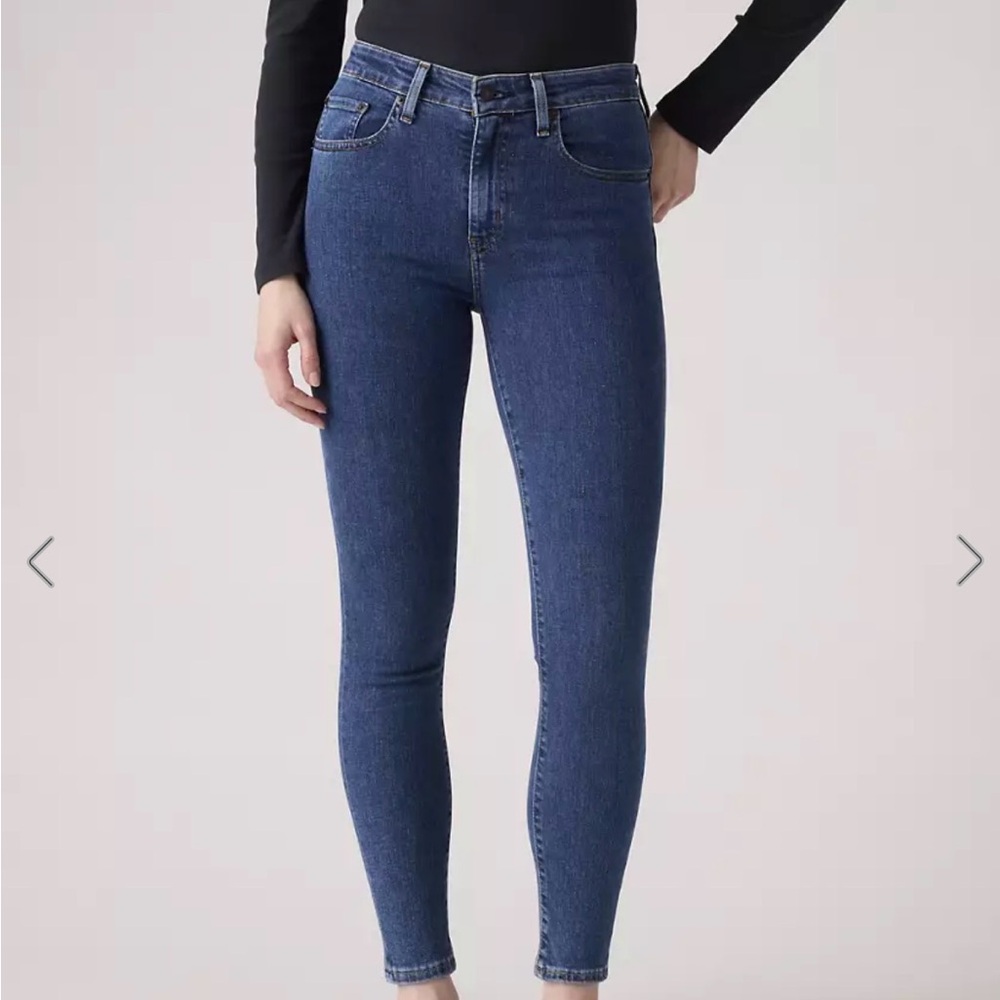 Levis 721 Skinny High Rise Blue Jeans sz33